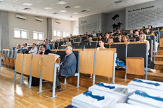 Uczestnicy konferencji "Pracownik przyszłości – edukacja i technologie na rzecz rozwoju gospodarczego i bezpieczeństwa Podkarpacia”