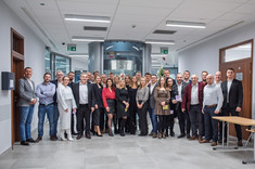 Słuchacze studiów Master of Business Administration (MBA) podczas zajęć, 