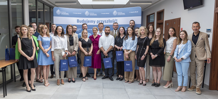 Uczestnicy 9. edycji studiów podyplomowych Zarządzanie zasobami ludzkimi