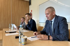 Od lewej: dr hab. Mariusz Ruszel, prof. PRz