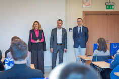 Od lewej: dr hab. Beata Zatwarnicka-Madura, prof. PRz; prof. dr hab. Grzegorz Ostasz; dr hab. Mariusz Ruszel, prof. PRz 