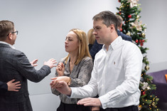 Słuchacze studiów Master of Business Administration (MBA) podczas zajęć, 