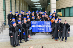 Absolwenci 2. edycji podyplomowych studiów MBA
